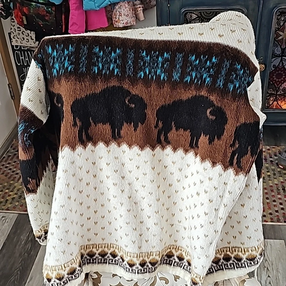 SWEATER - Picture 4 of 4